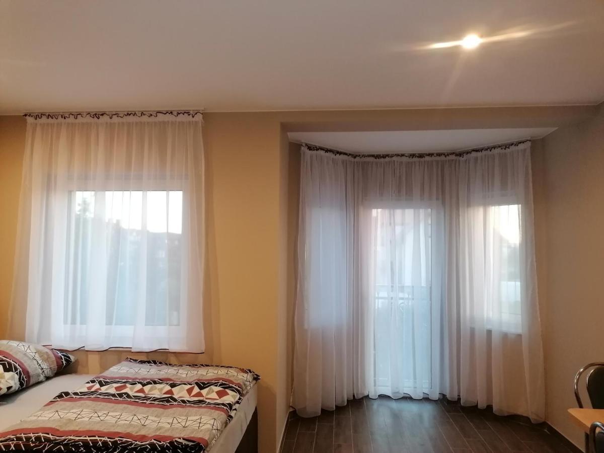 Pokoje Goscinne Azaliowa 34 Mielno Mielno  Exteriér fotografie